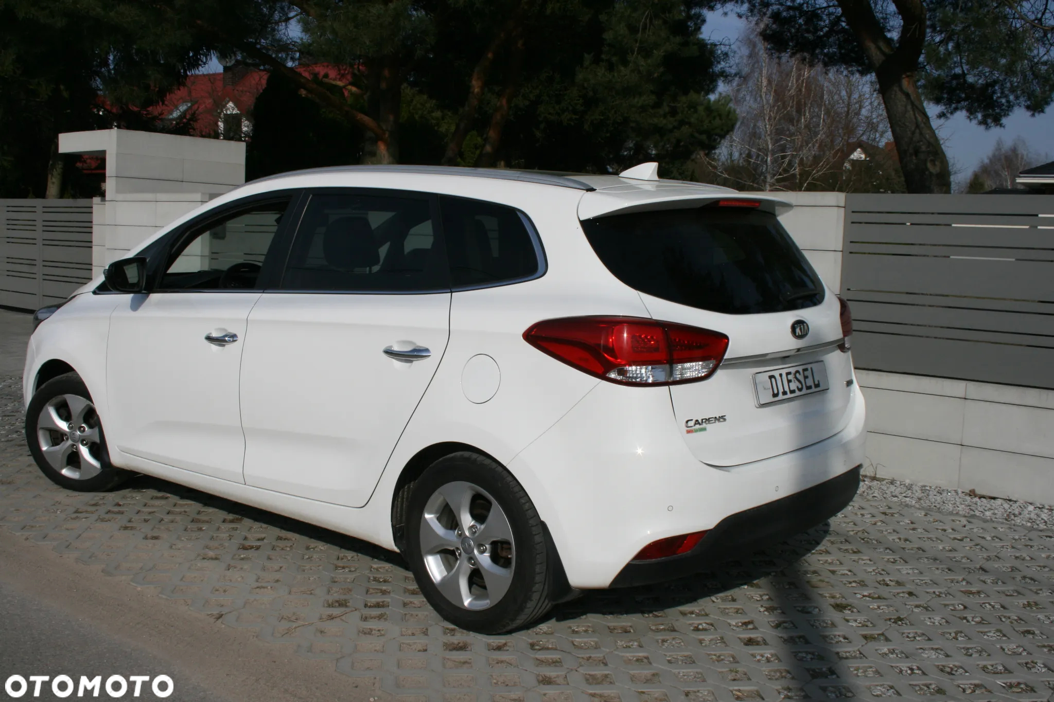 Kia Carens 1.6 GDI S 7os EU6 - 8