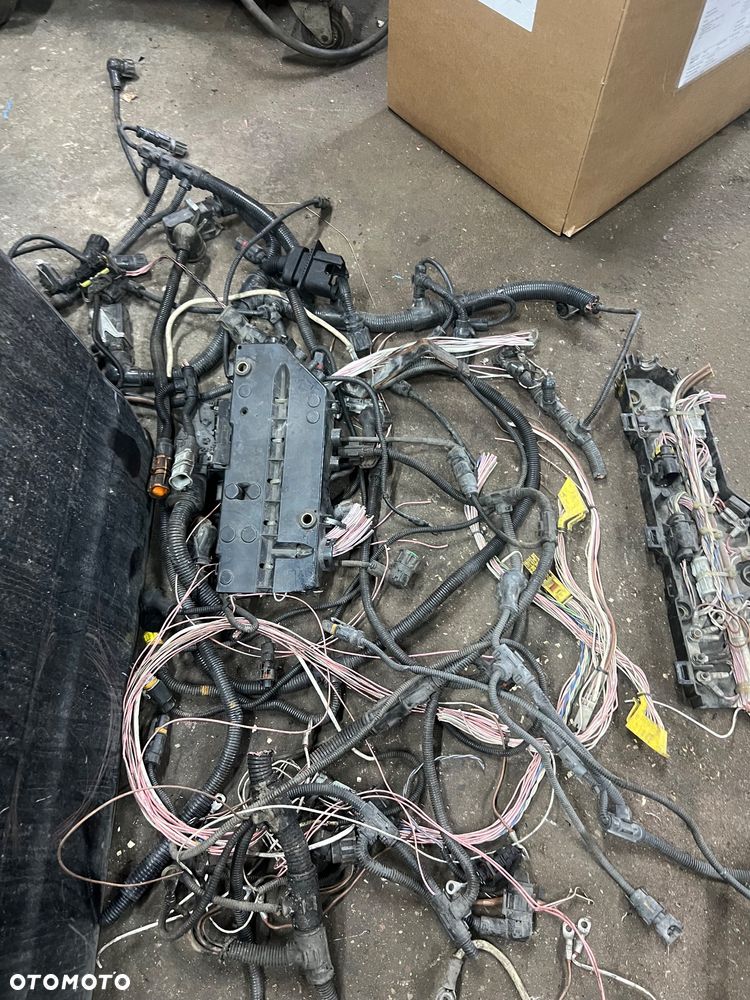 Instalacja elektryczna silnika i inne man tga 440km wtyczka kostka - 3