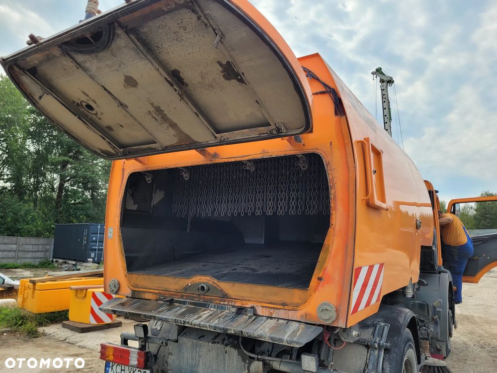 Mercedes-Benz AXOR Zamiatarka drogowa Johnston, Kupper Weisser - 20