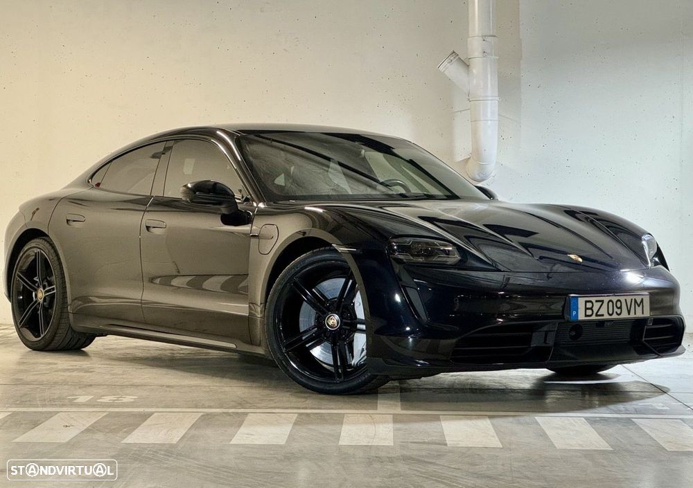 Porsche Taycan Turbo - 9
