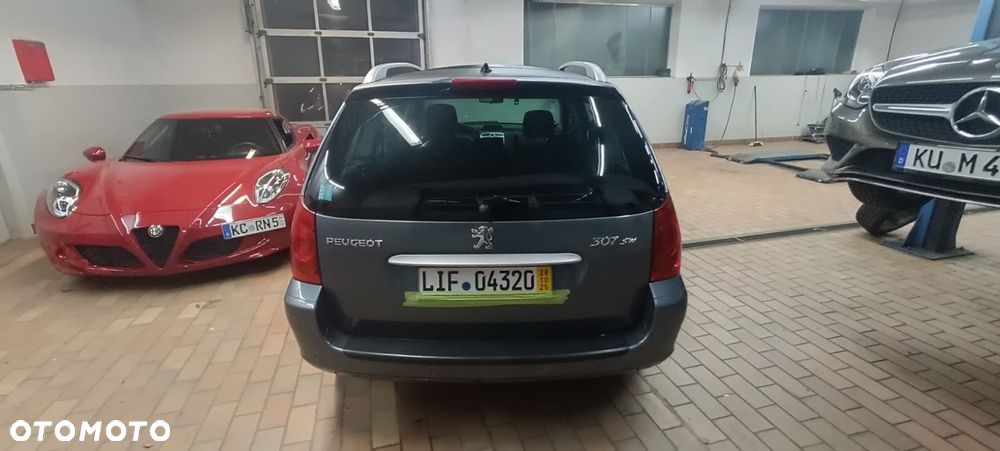 Peugeot 307 - 4