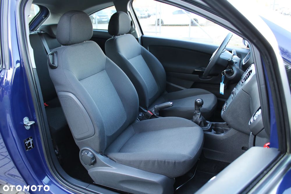 Opel Corsa - 27