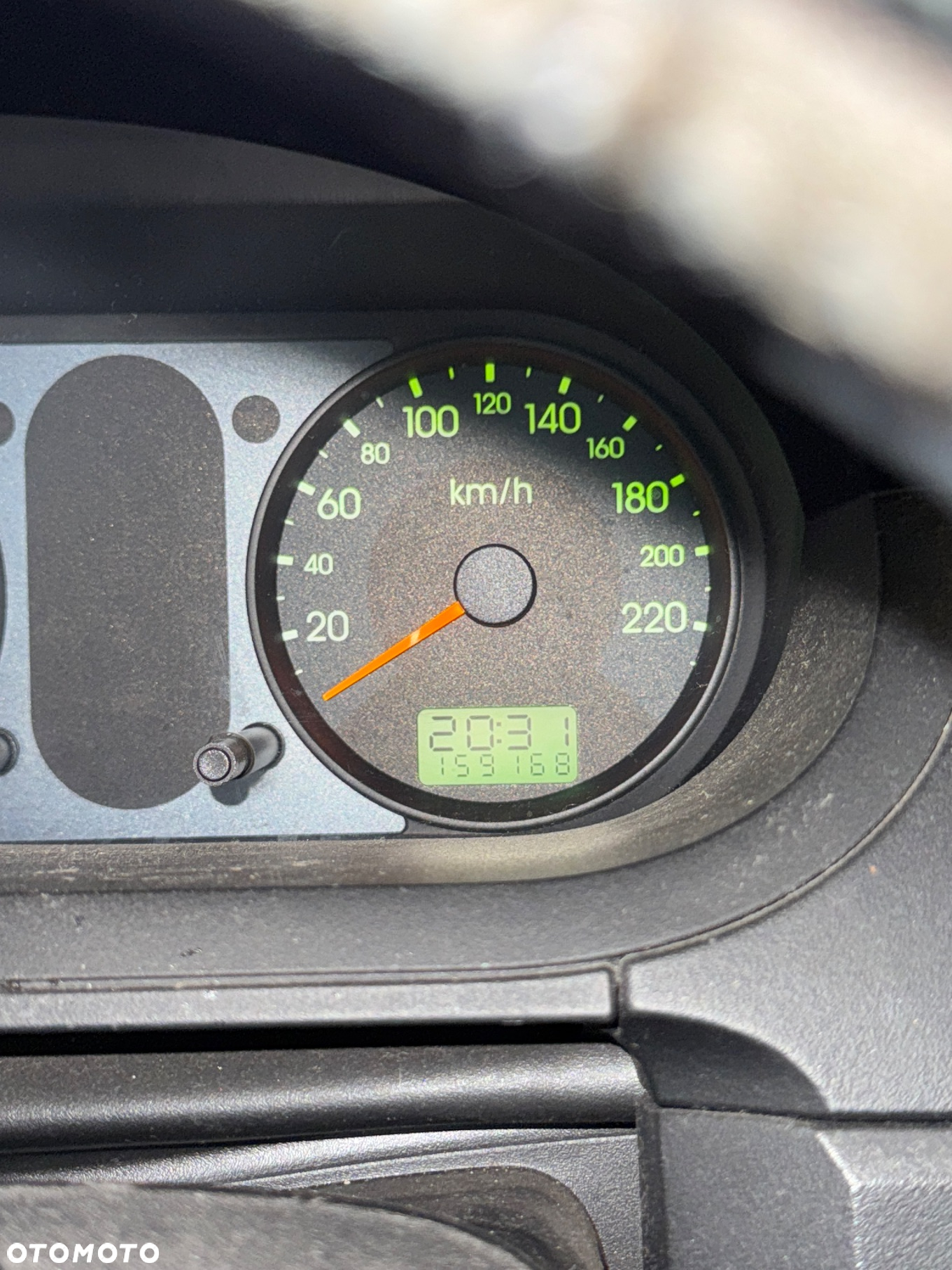 Ford Fiesta 1.4 Ambiente - 10