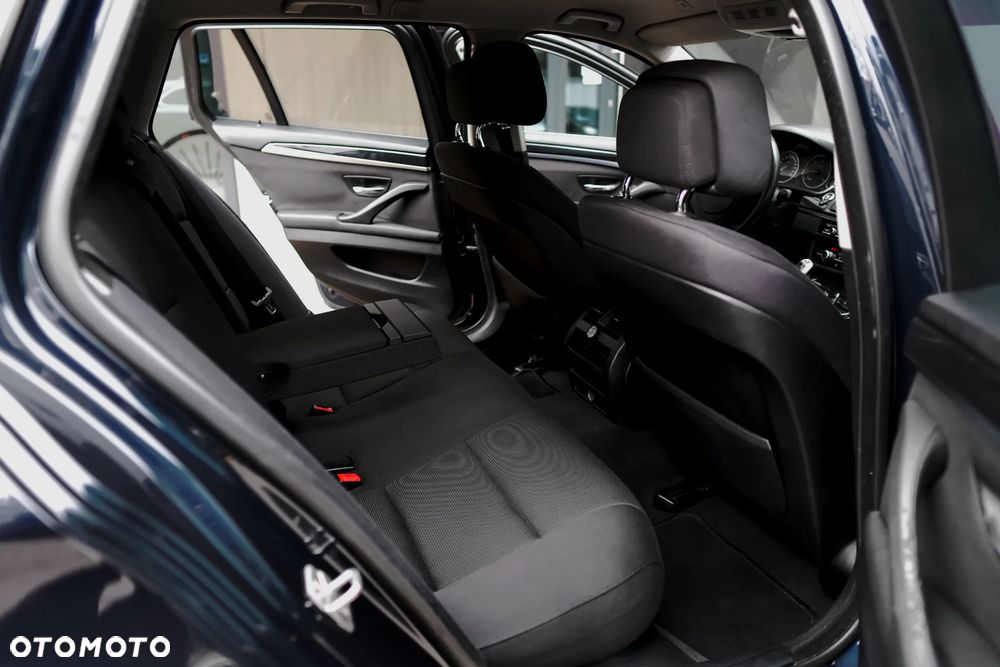 BMW Seria 5 520d - 19