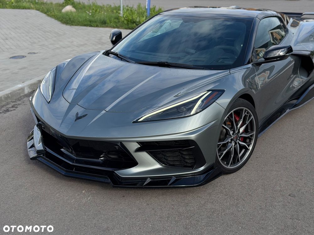 Chevrolet Corvette - 2