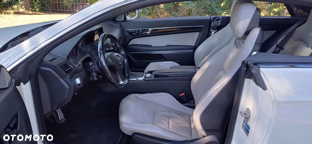 Mercedes-Benz Klasa E 350 CDI DPF Coupe BlueEFFICIENCY 7G-TRONIC Avantgarde - 7