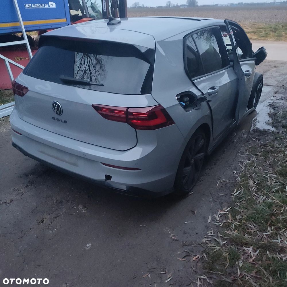 Volkswagen Golf 2.0 TDI SCR DSG R-Line - 6