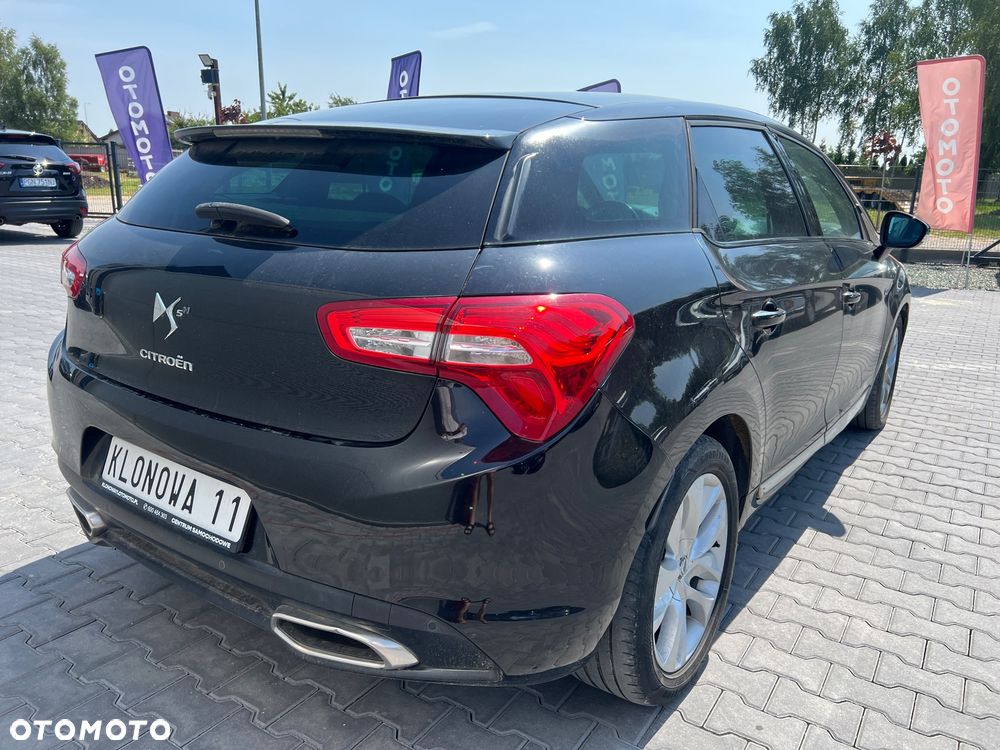 Citroën DS5 Hybrid4 EGS6 SportChic - 6