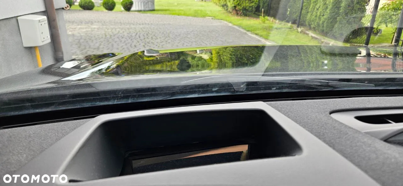 Volvo V90 Cross Country D5 AWD Pro - 28