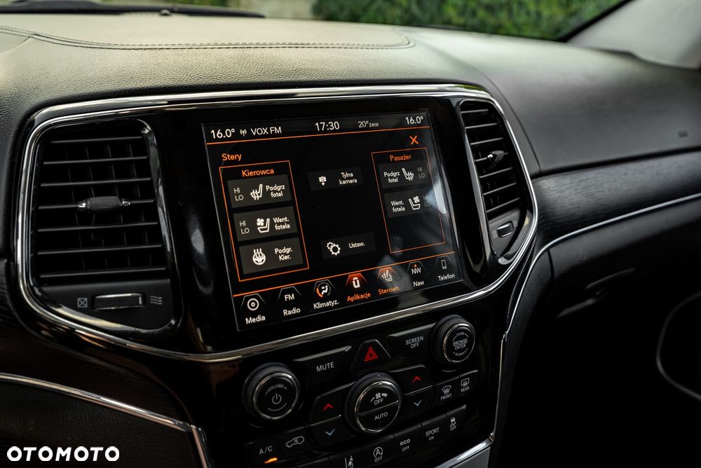 Jeep Grand Cherokee 3.0 CRD Summit - 35