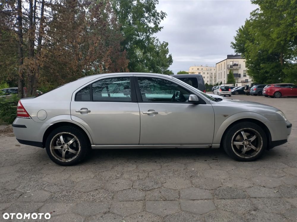 Ford Mondeo 2.0 TDCi Ghia - 2