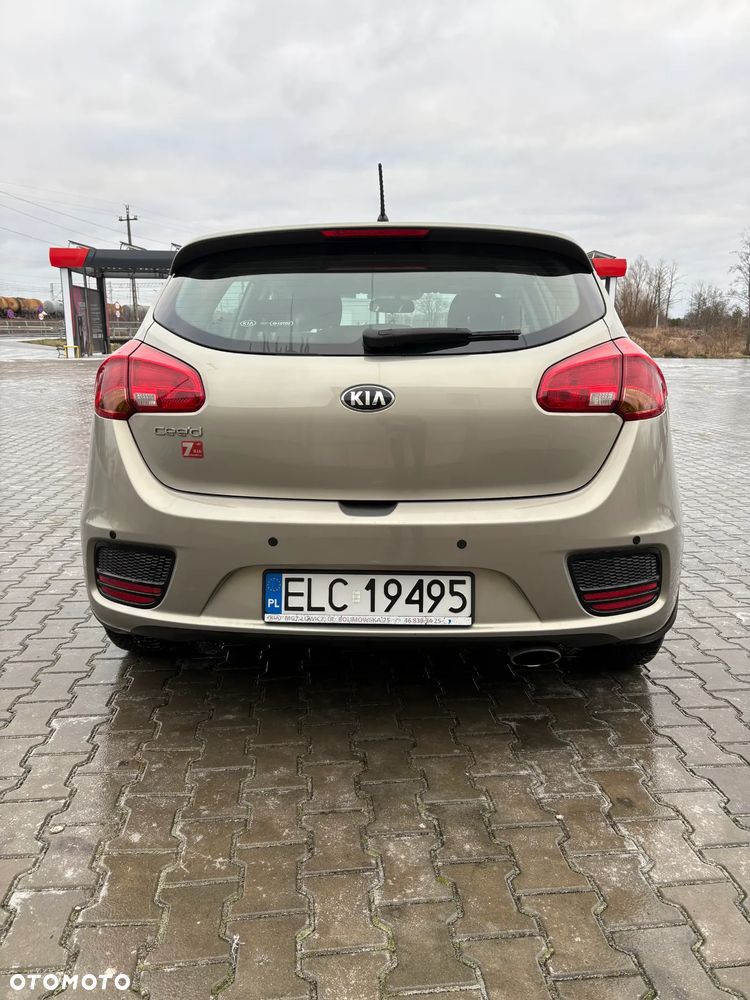 Kia Ceed 1.4 S - 8
