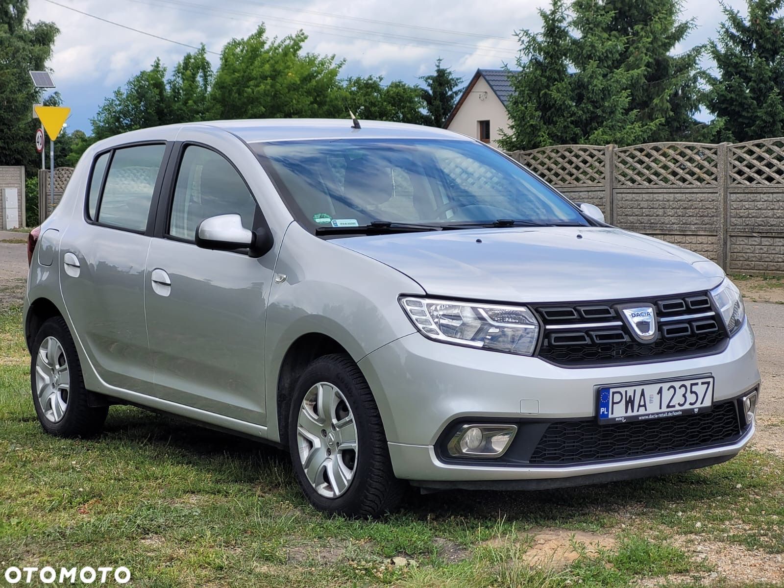Dacia Sandero SCe 75 Comfort - 1