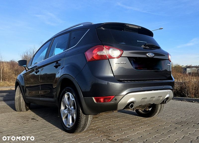 Ford Kuga 2.0 TDCi Titanium - 11
