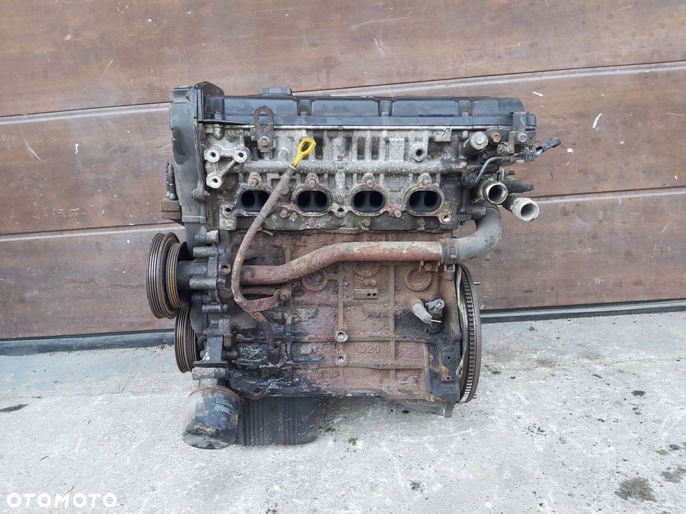 HYUNDAI CUPE II Tiburon Silnik 2,0 DOHC 16v - 4