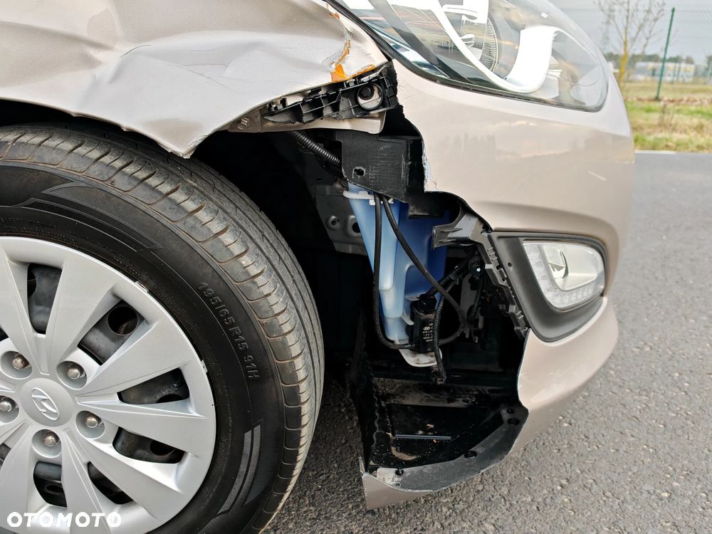 Hyundai i30 1.4 Trend - 15