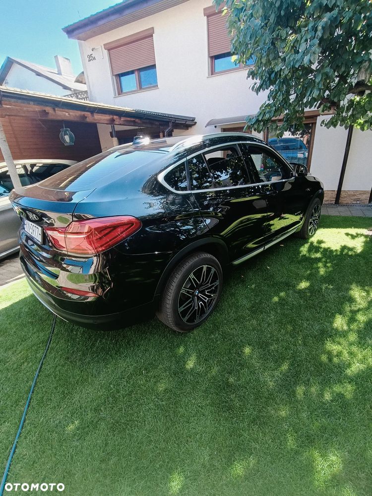 BMW X4 xDrive20d xLine - 4