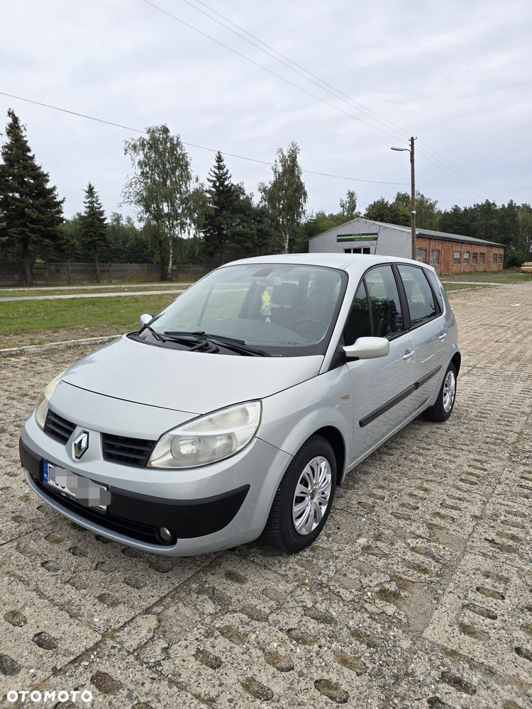 Renault Scenic - 2