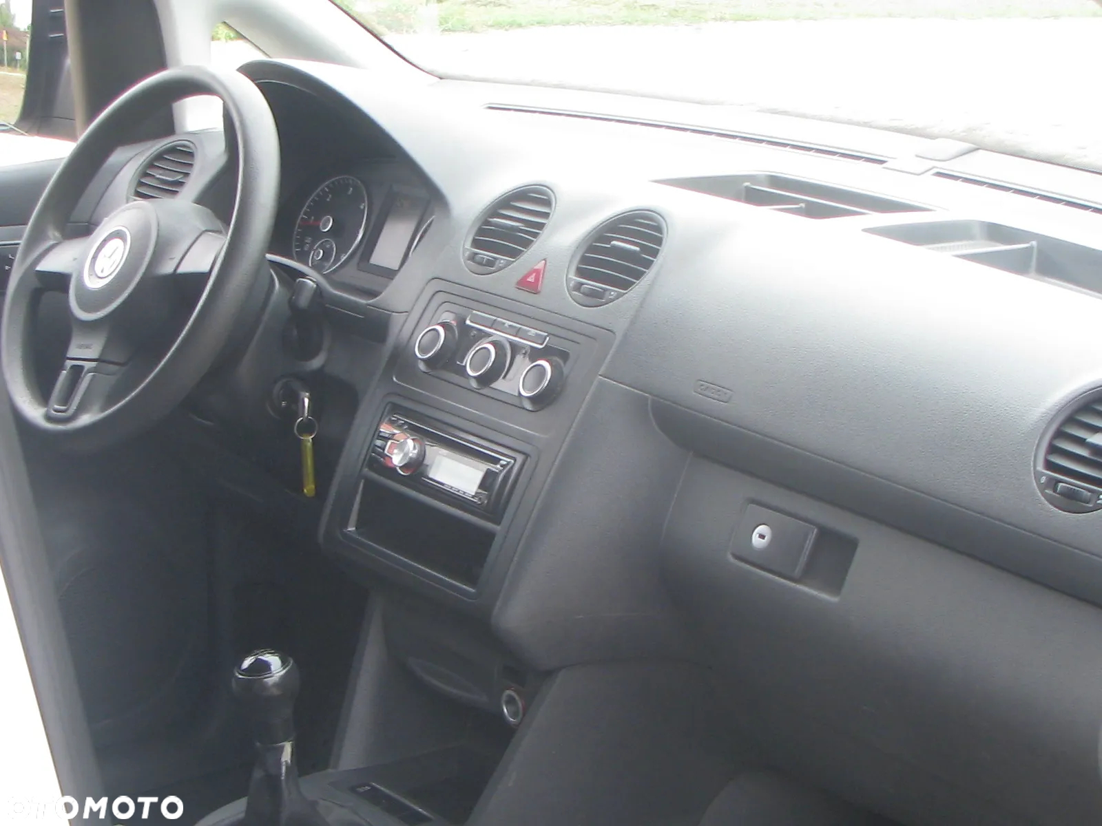 Volkswagen Caddy - 12