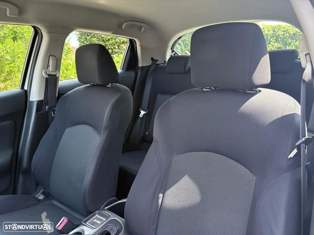 Nissan Juke 1.6 N-Tec - 27