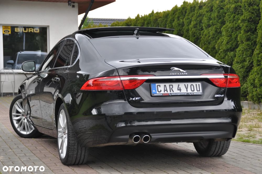 Jaguar XF 20d R-Sport Ingenium Edition - 4