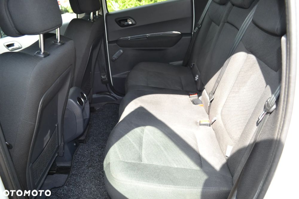 Peugeot 3008 1.6 HDi Trendy - 20