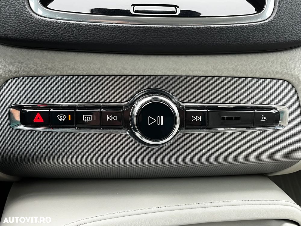 Volvo XC 90 T8 Twin Engine AWD Inscription - 21