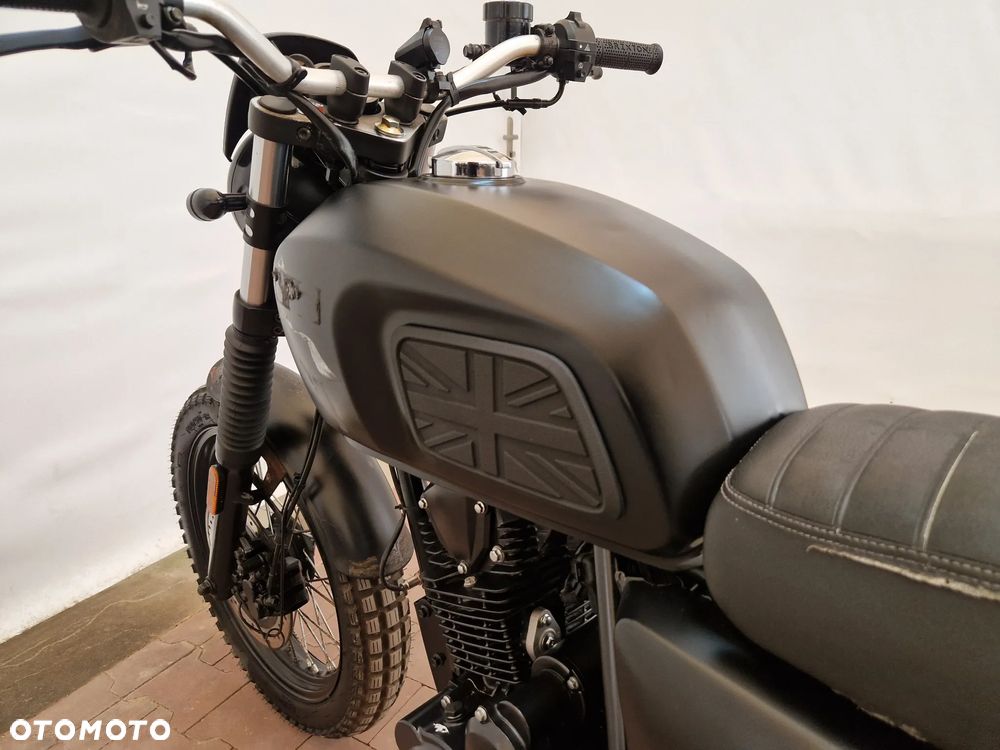 Brixton Felsberg - 19