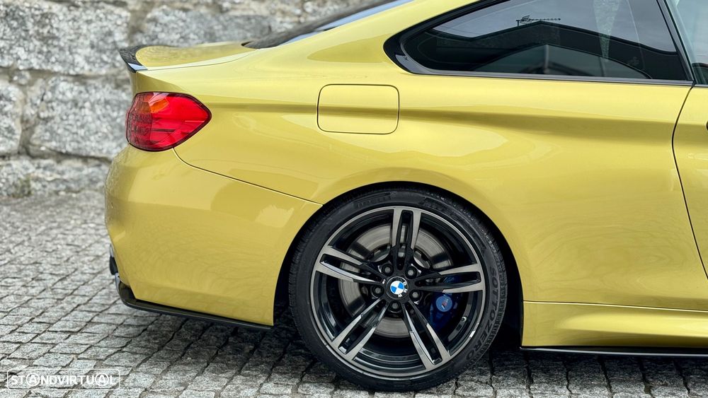 BMW M4 Coupe DKG - 28