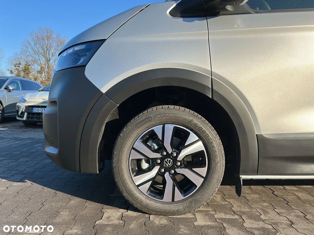 Volkswagen Transporter T7 Furgon PanAmericana/AUTOMAT 2,0 l TDI 170 KM r. o. 3500 mm - 23