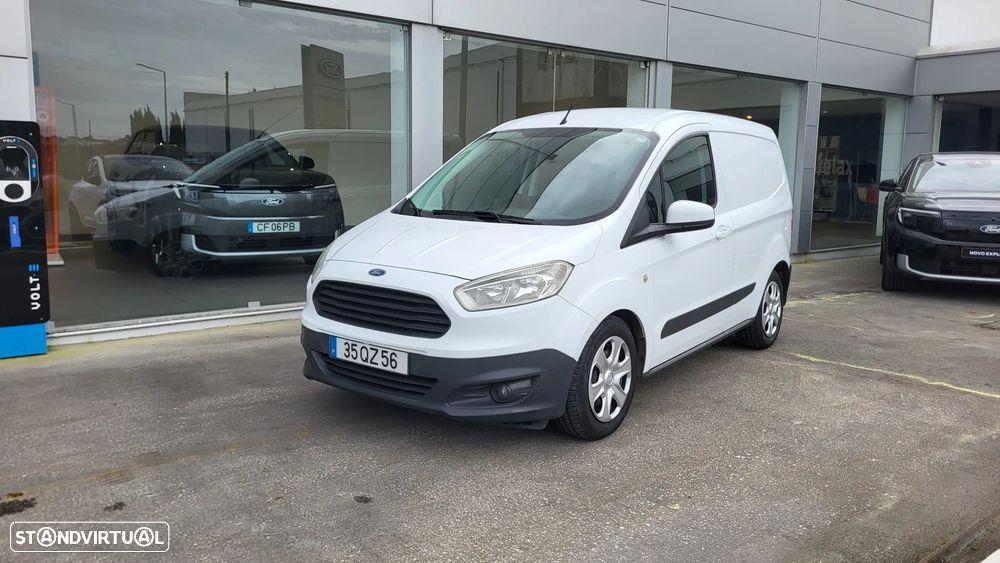 Ford Transit Courier - 1
