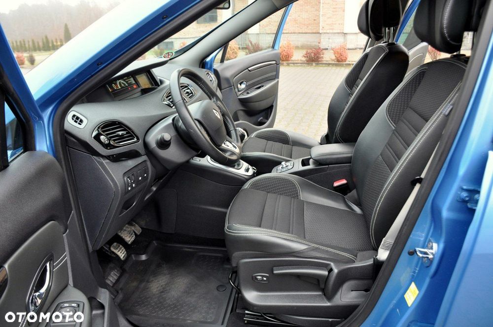 Renault Grand Scenic - 24