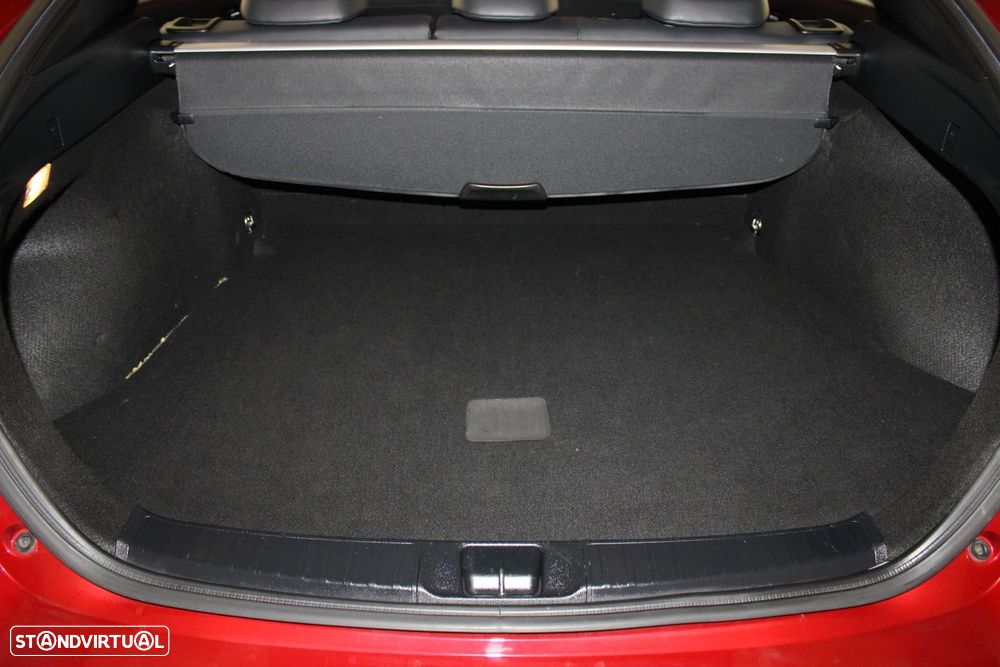 Toyota Prius 1.8 Luxury Pele - 27