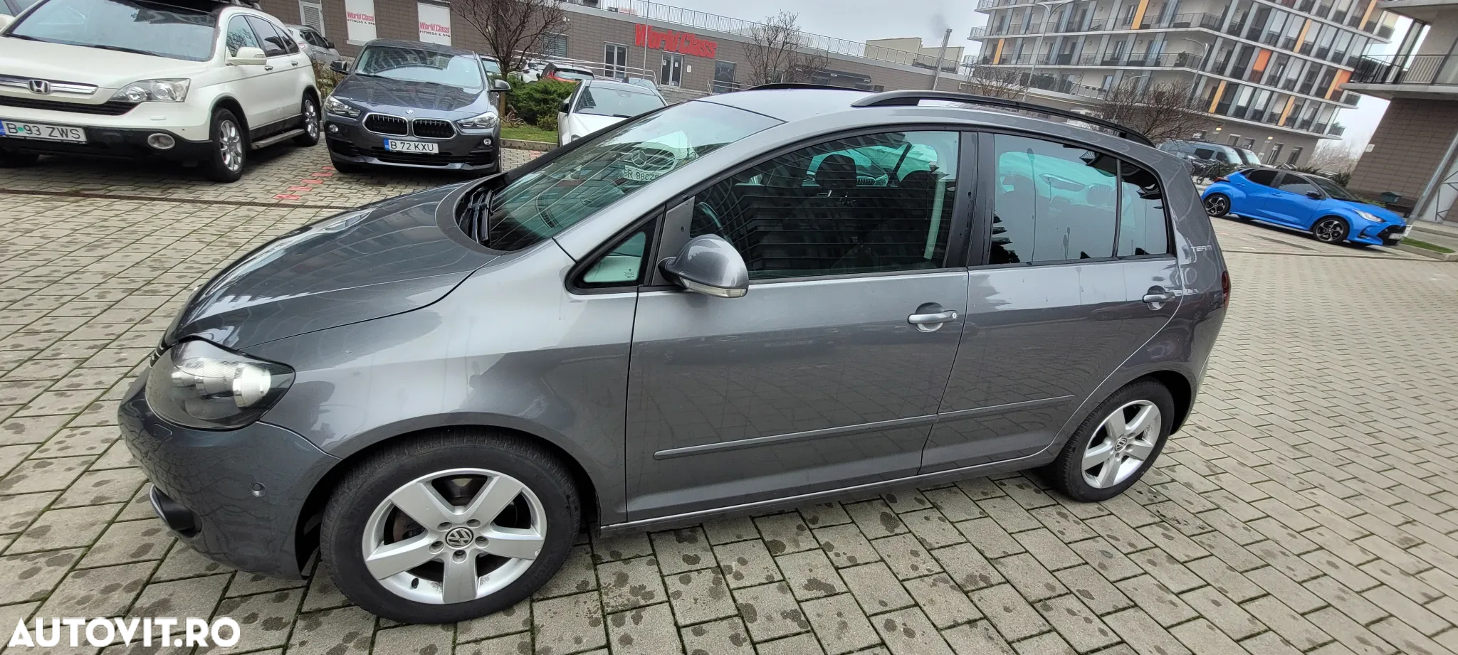 Volkswagen Golf Plus 1.6 TDI DPF Trendline - 20