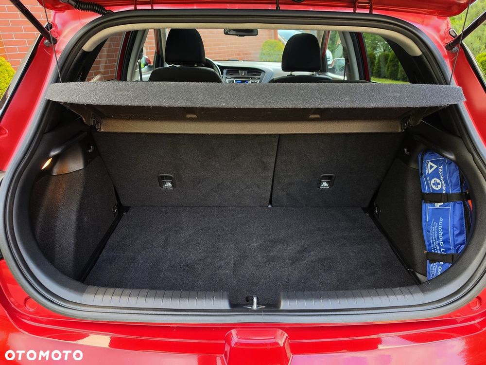 Hyundai i20 1.4 Intro Edition - 22