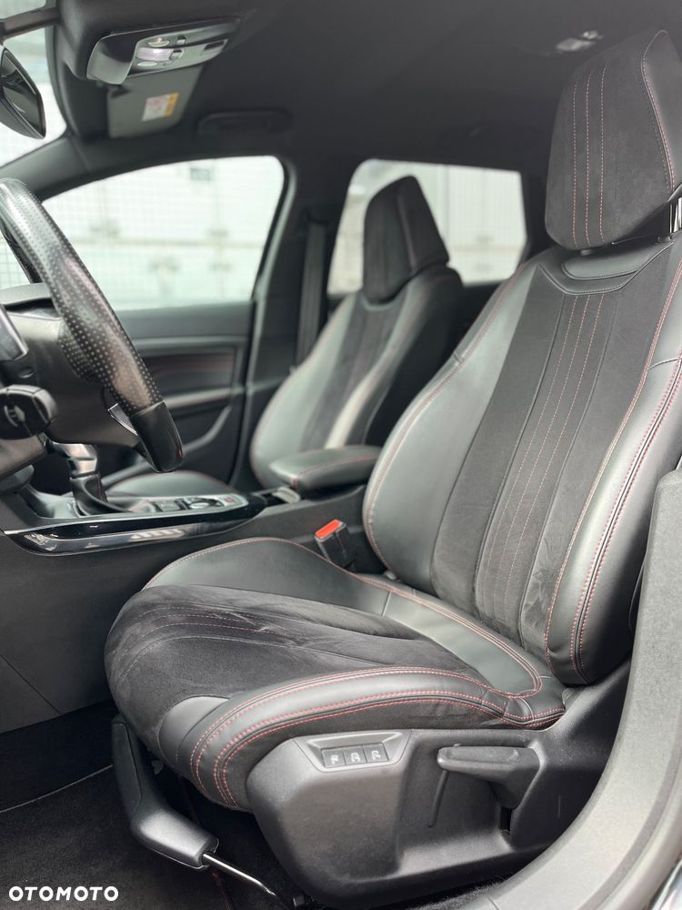 Peugeot 308 - 21