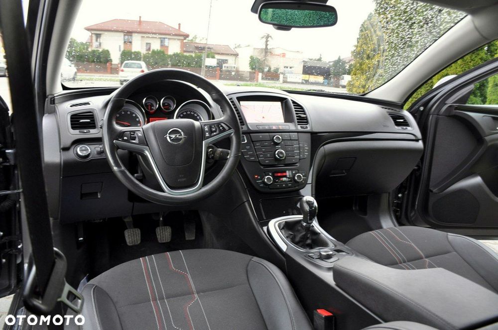 Opel Insignia - 28
