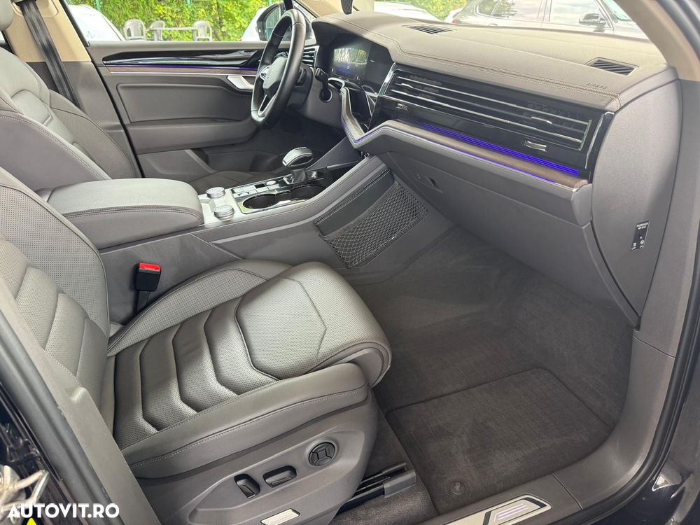 Volkswagen Touareg V6 TDI Elegance - 29