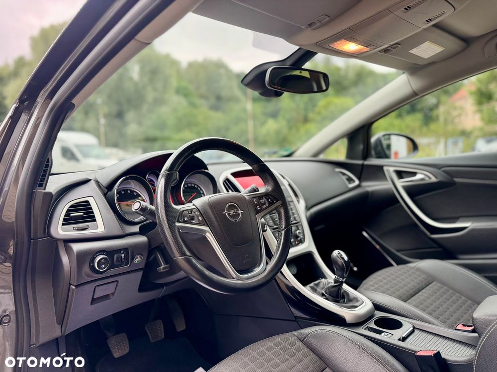 Opel Astra 1.4 T Sport - 10