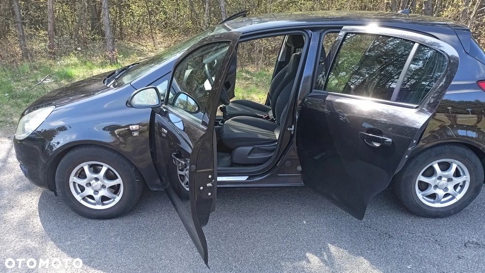 Opel Corsa 1.4 16V Edition - 13
