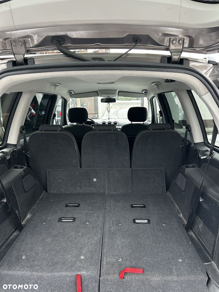 Ford Galaxy - 7