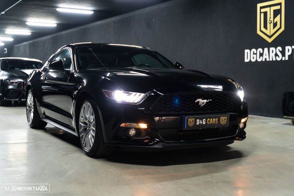 Ford Mustang 2.3i EcoBoost - 24
