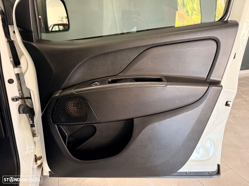 Fiat Doblo - 13