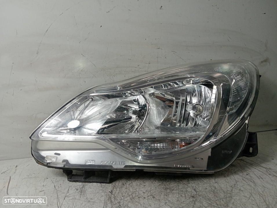 FAROL ESQUERDO OPEL CORSA D - 1
