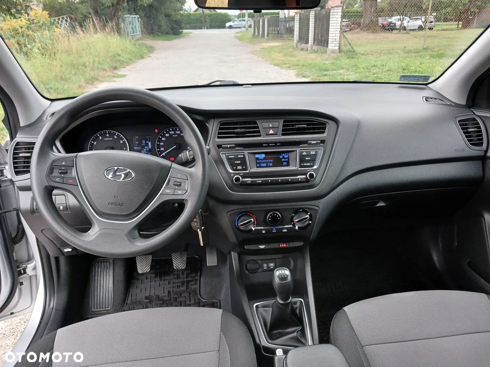Hyundai i20 1.2 - 12