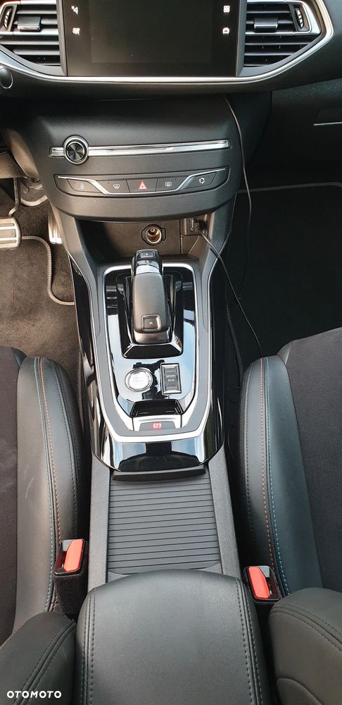 Peugeot 308 SW BlueHDi 130 EAT8 Stop & Start Tech Edition - 15