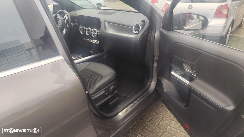 Mercedes-Benz EQA 250 - 10