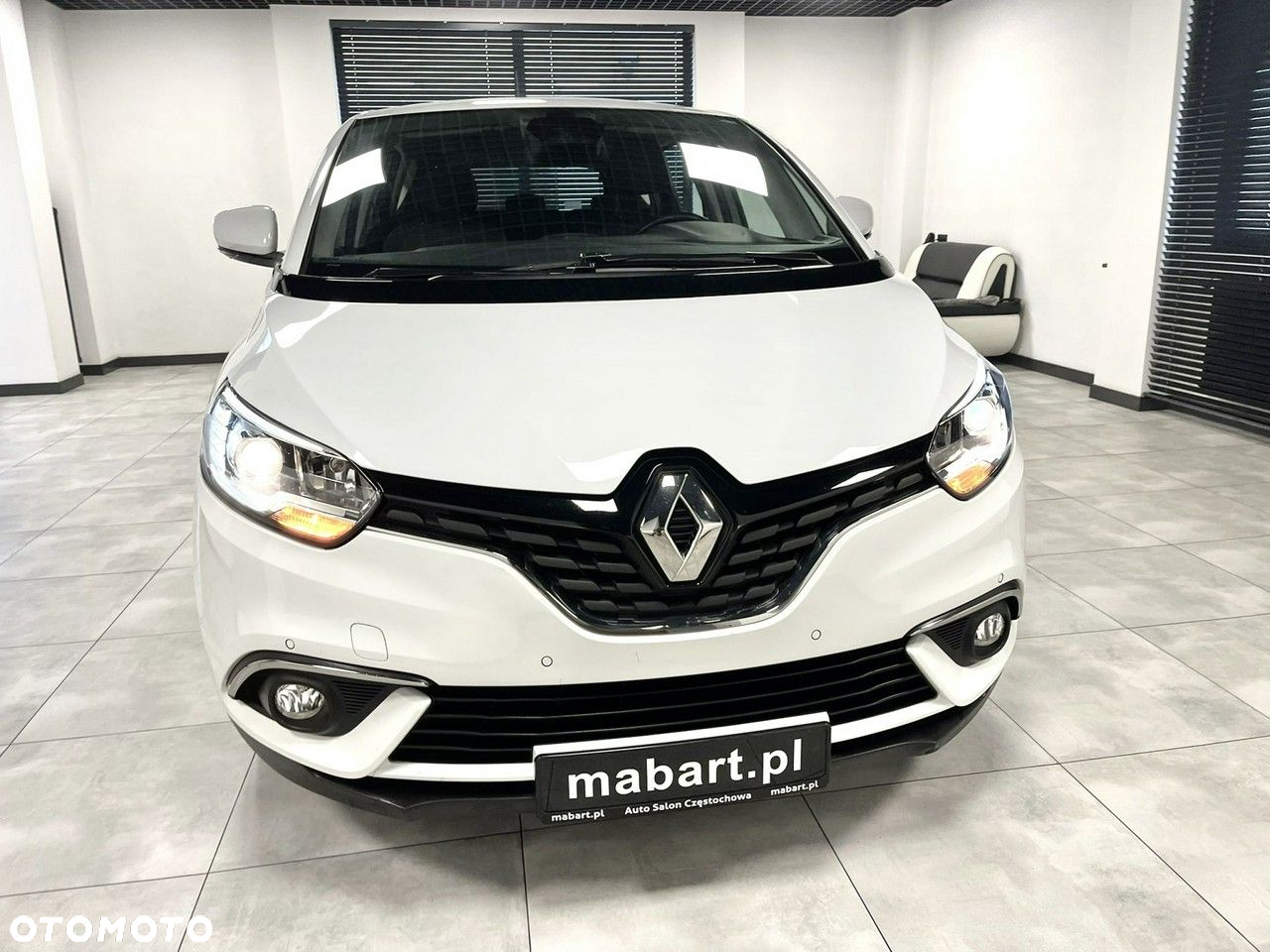 Renault Scenic 1.5 dCi Zen - 8