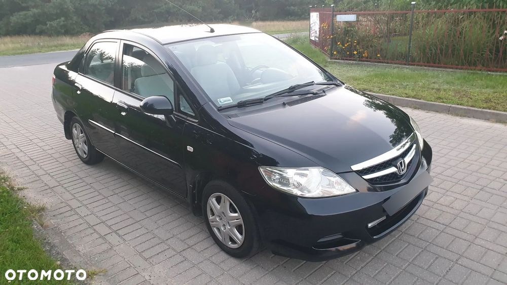 Honda City 1.4 Comfort - 4
