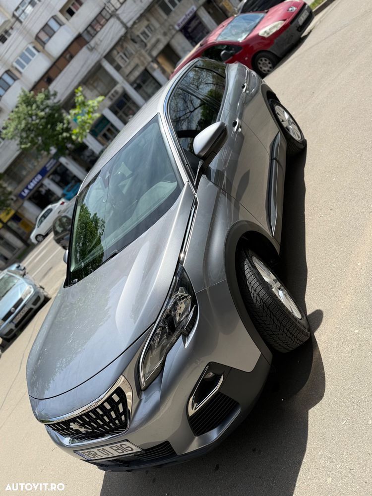 Peugeot 3008 1.5 BlueHDI S&S EAT8 Allure - 5